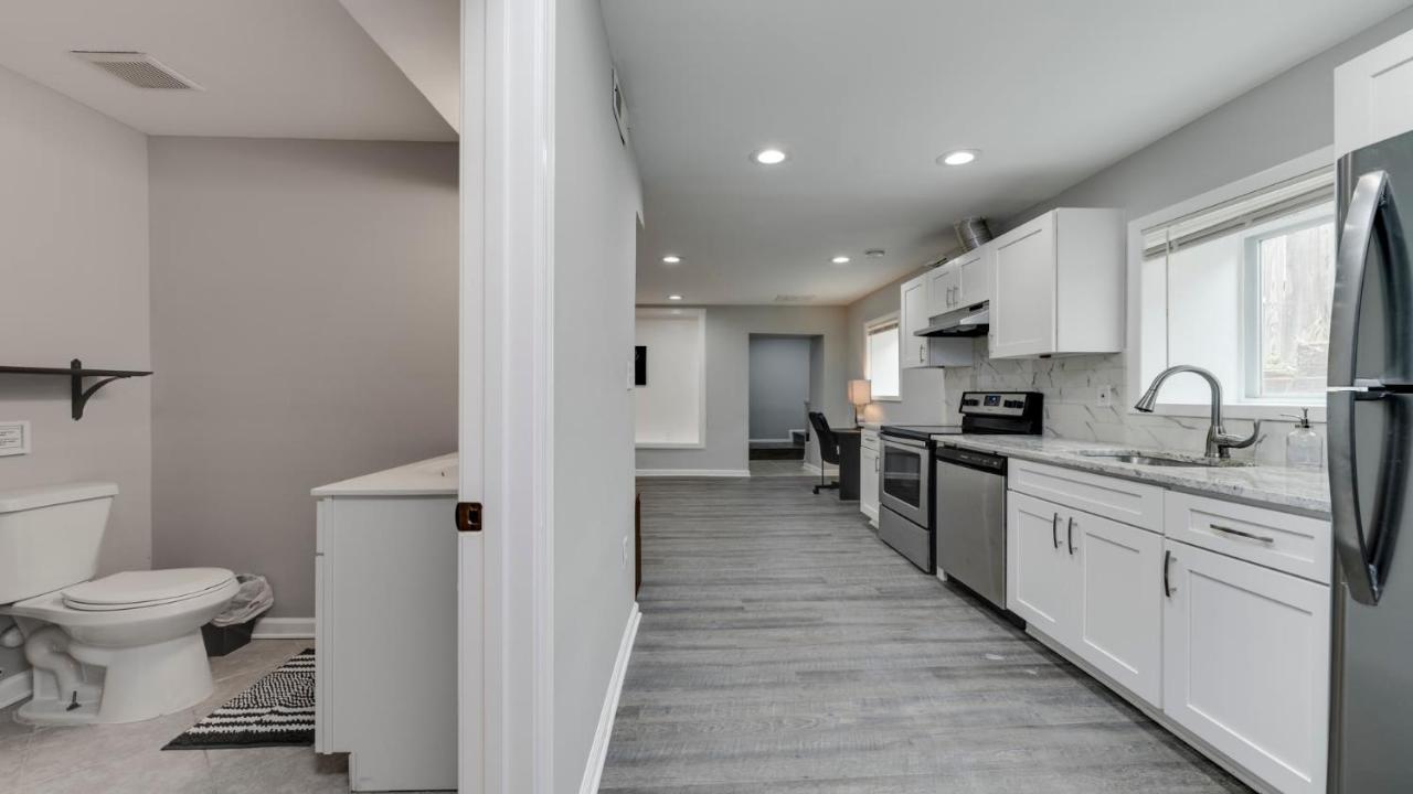 Stylish 3Br 3Ba Colonial House By Cozysuites Alexandria Exterior photo